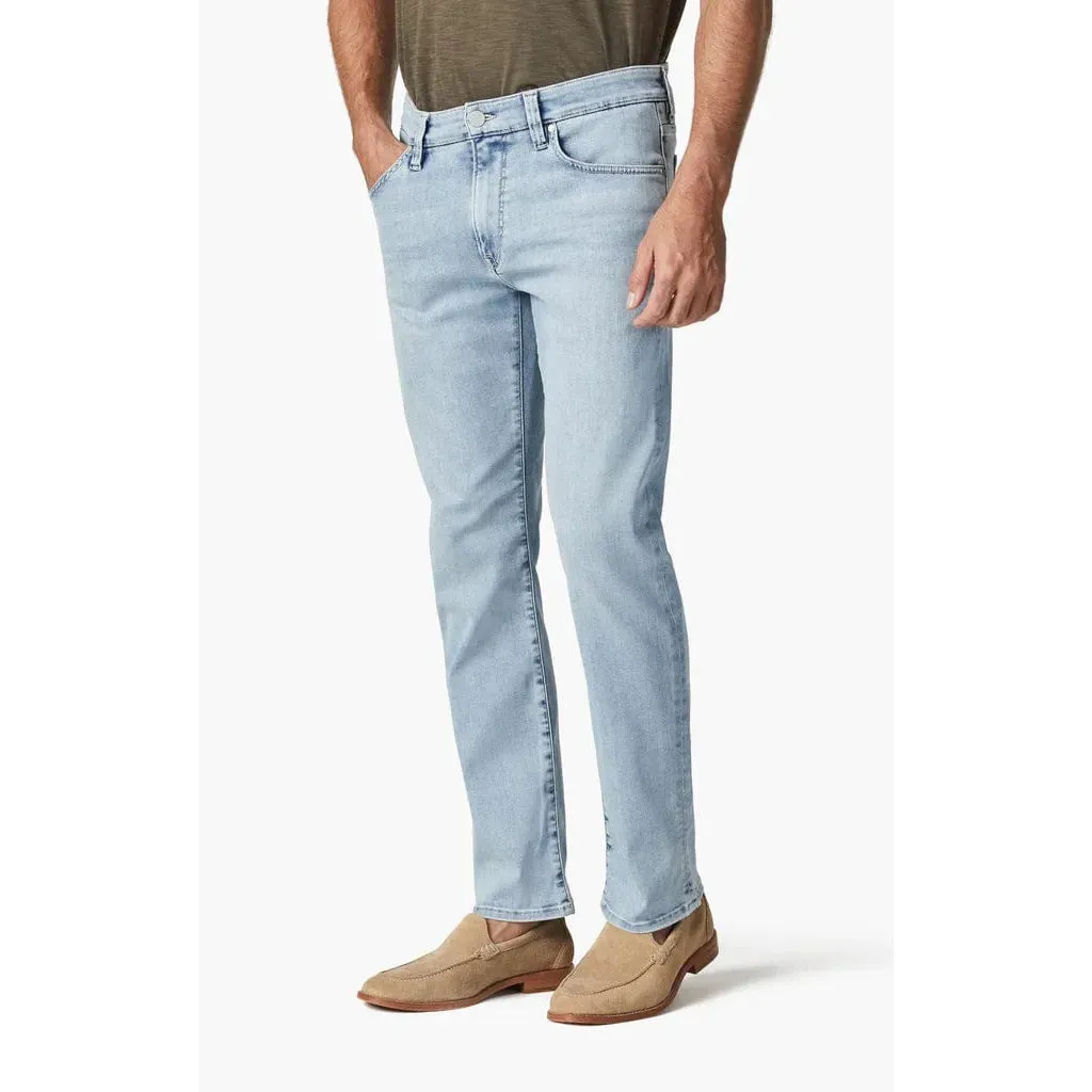 34 Heritage Courage Straight Leg in Bleached Urban