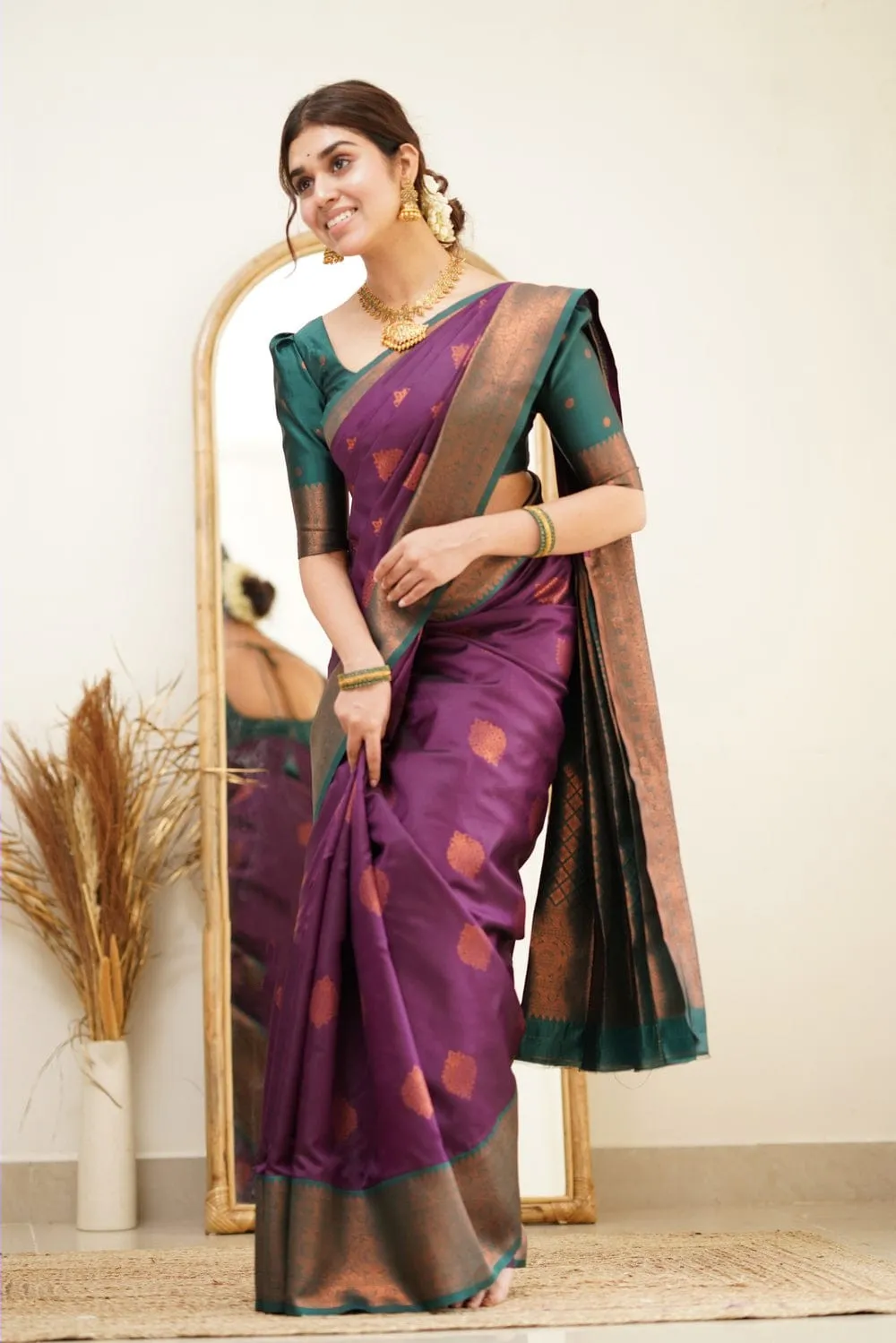 Amiable Purple Soft Silk Saree with Transcendent Blouse Piece
