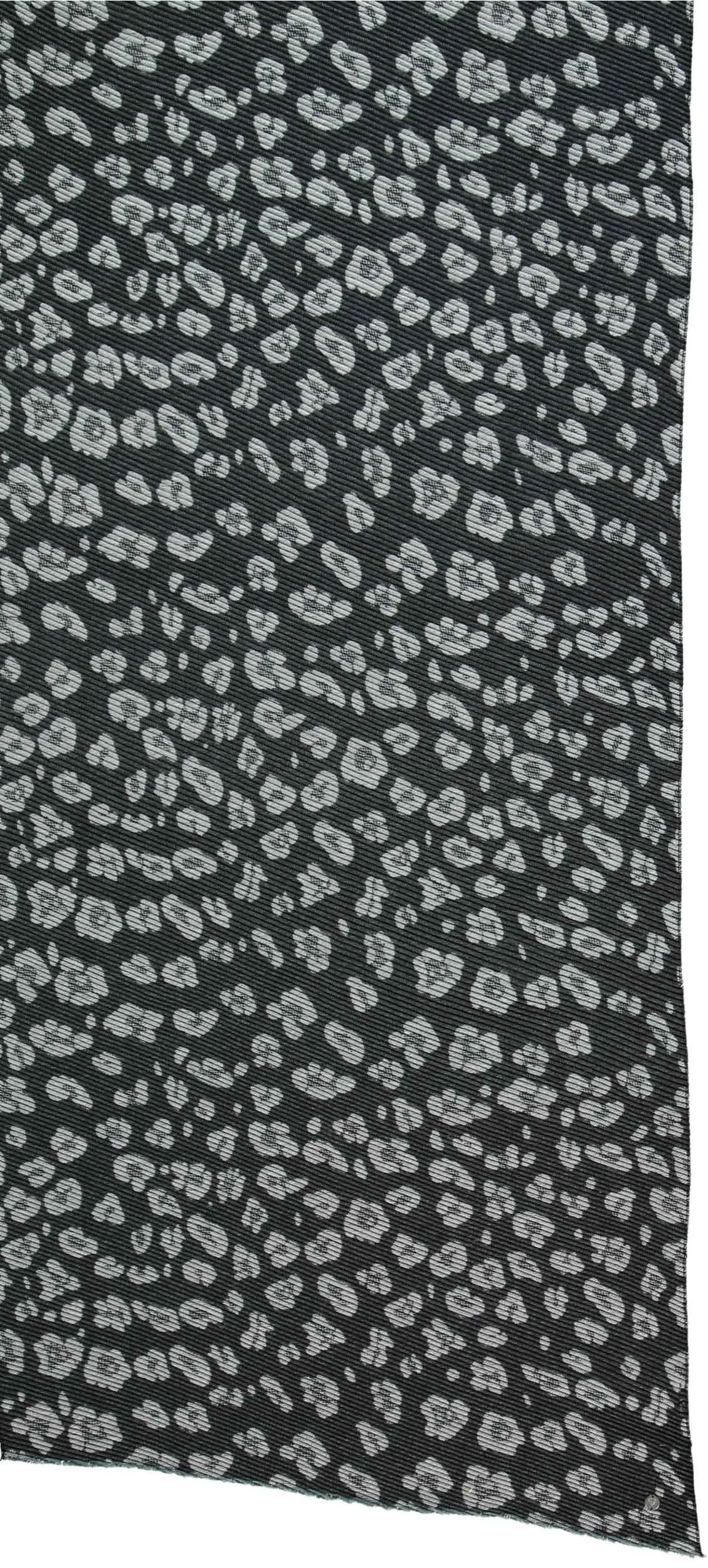 Animal Plissé Woven Wrap