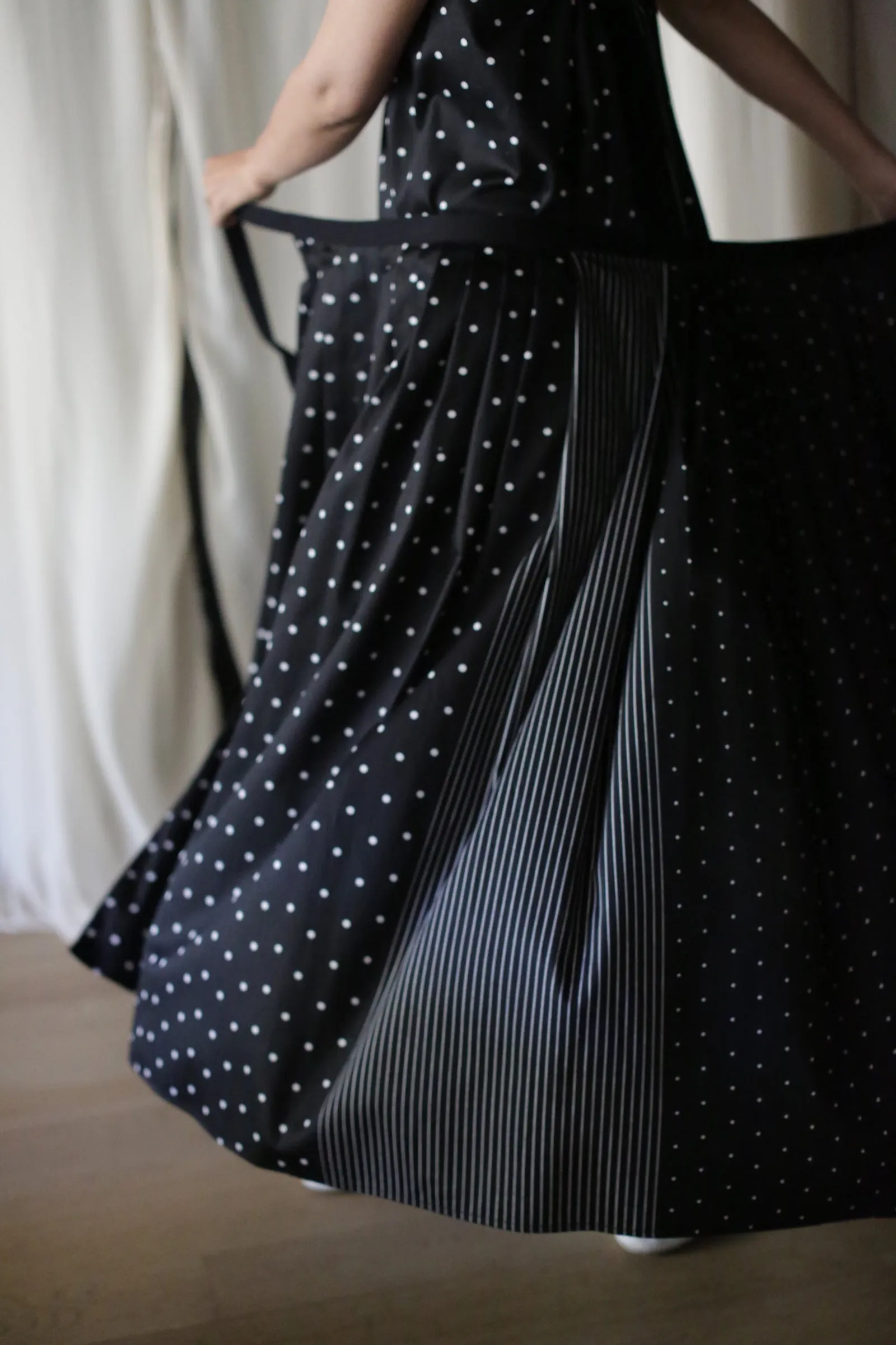 Cotton Wrap Skirt | B/W Polkadot