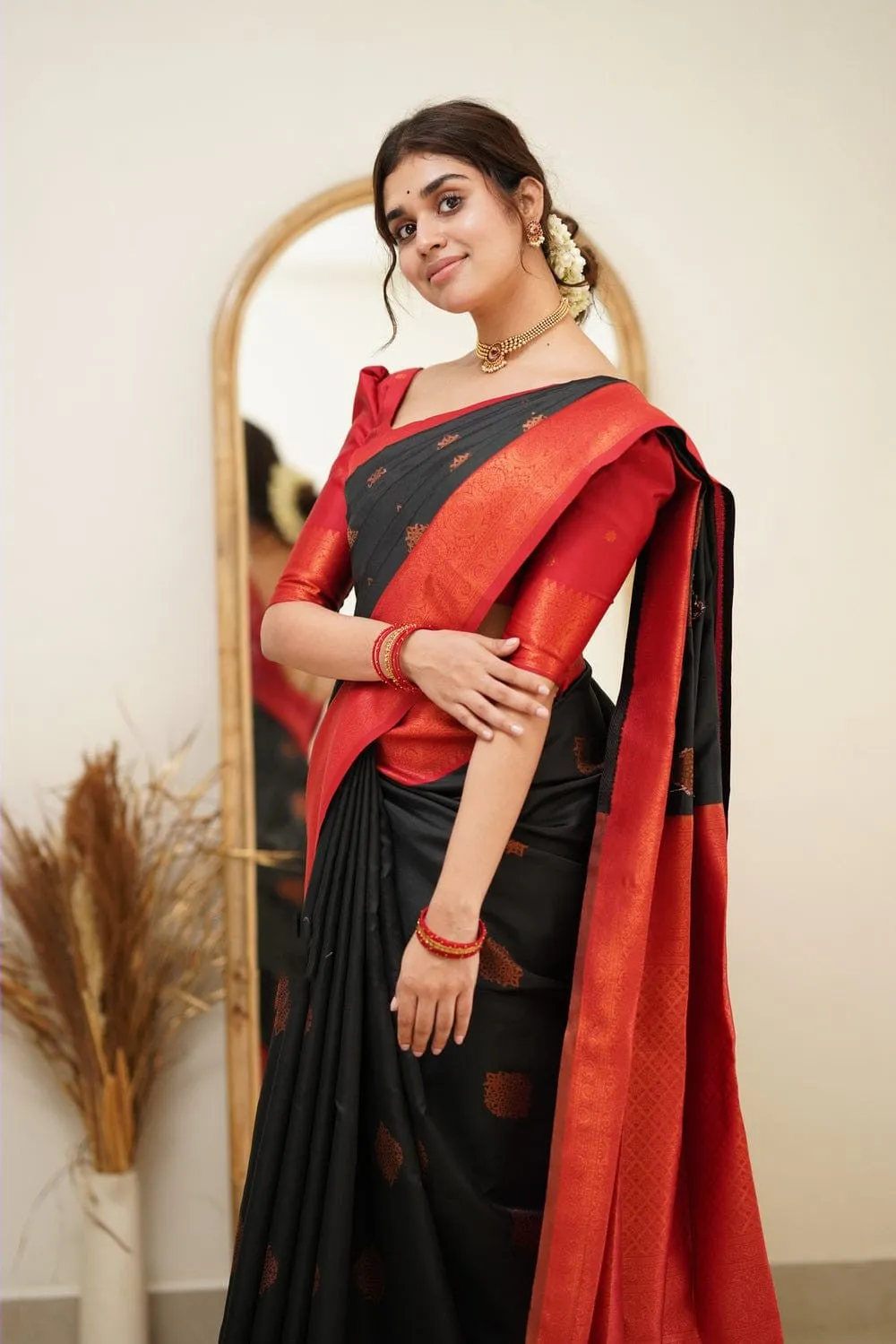 Fugacious Black Soft Silk Saree with Propinquity Blouse Piece