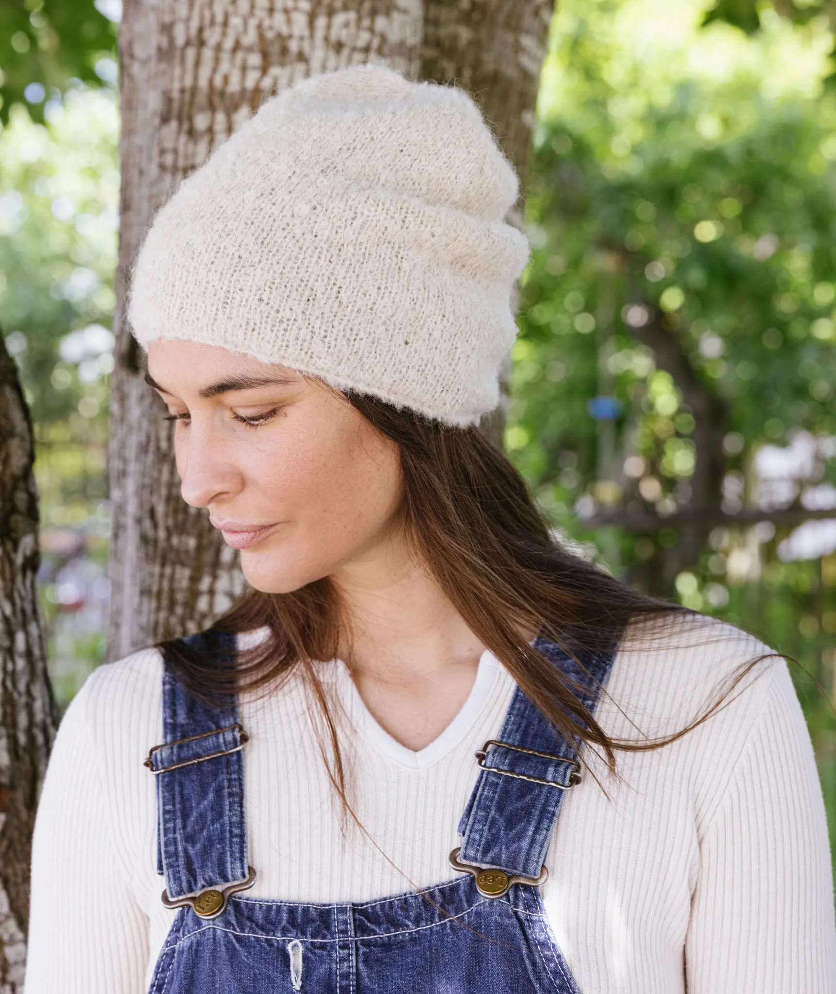 Minimalist Hat Using Isager Bouclé