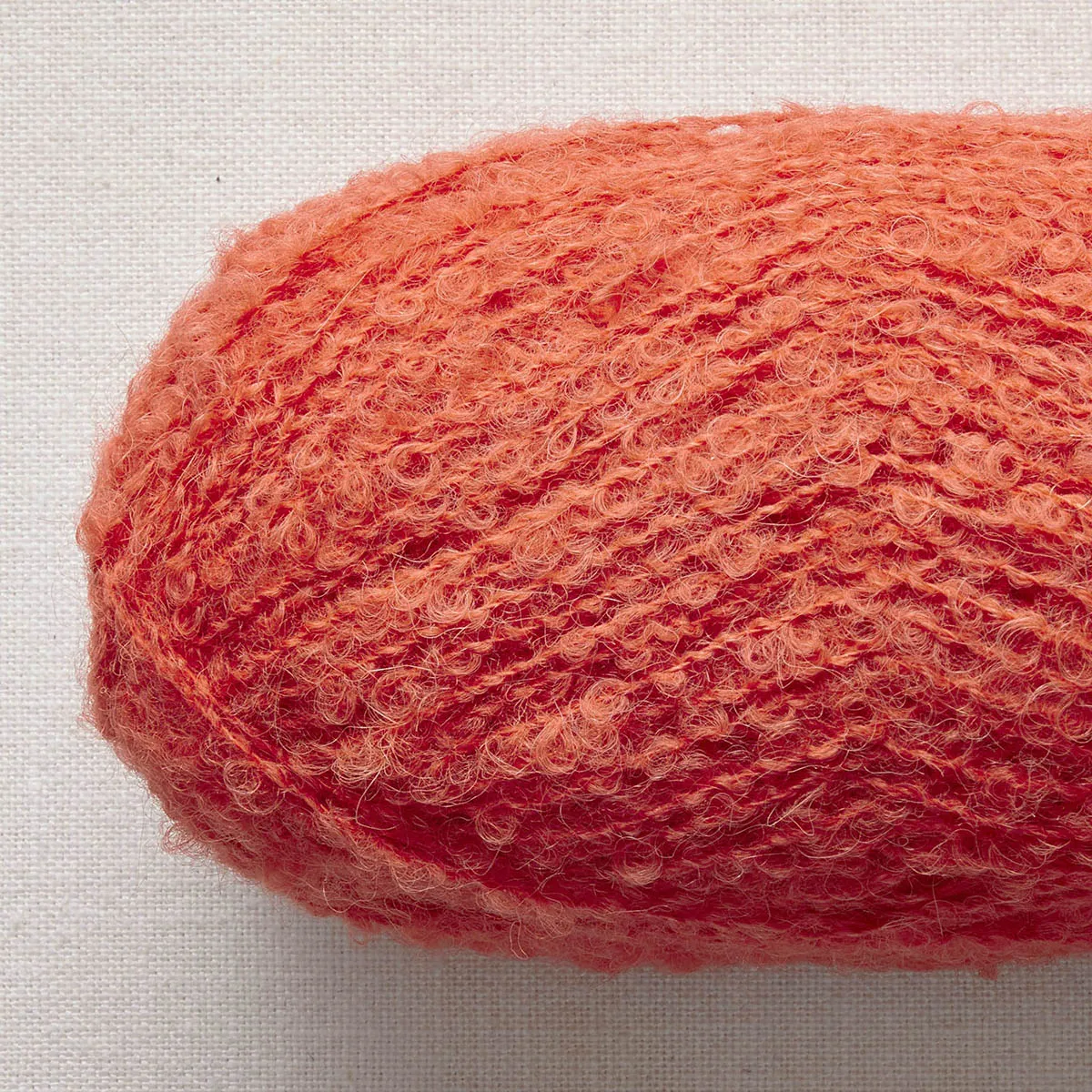 Minimalist Hat Using Isager Bouclé
