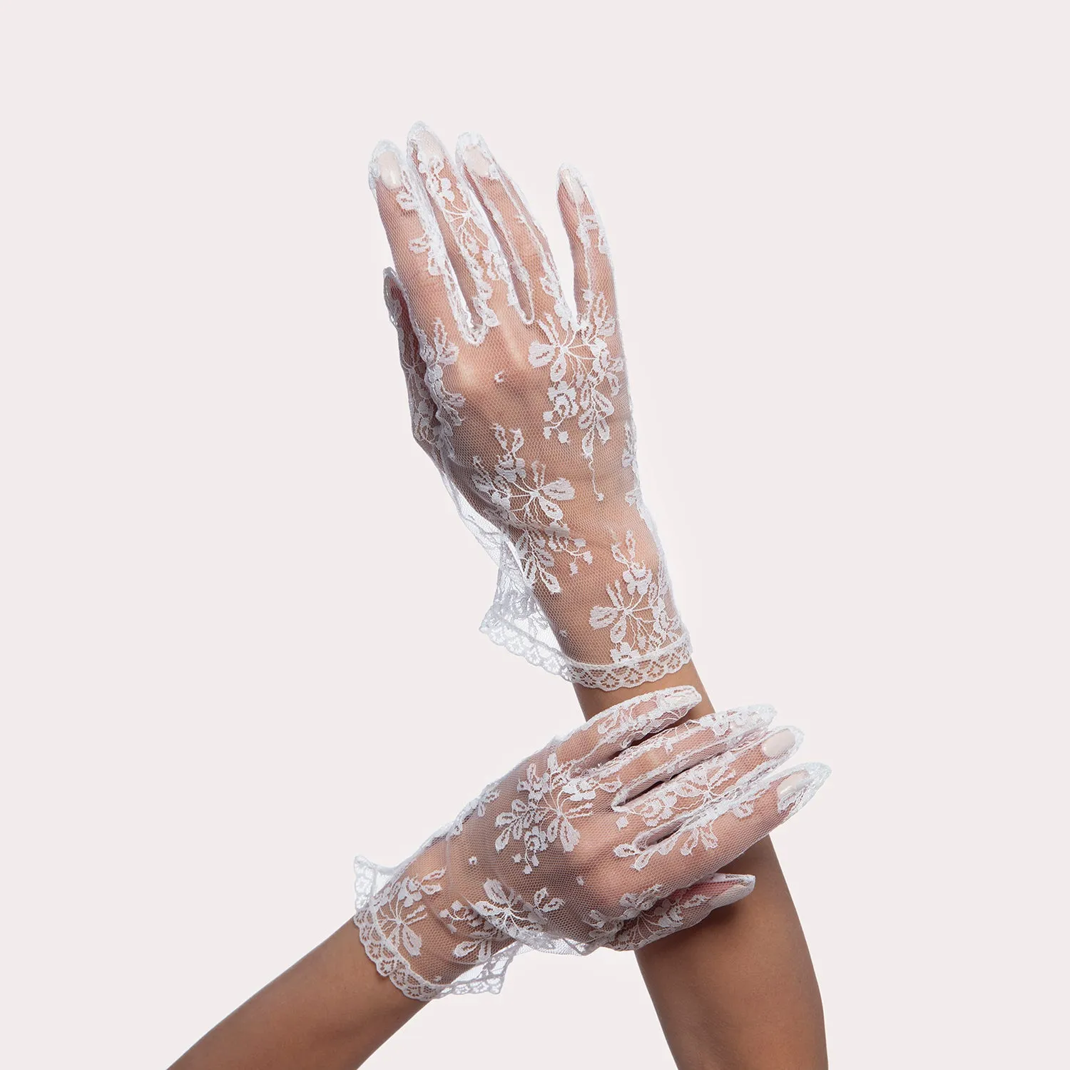 Paris Lace Wrist-Length Gallery Glove