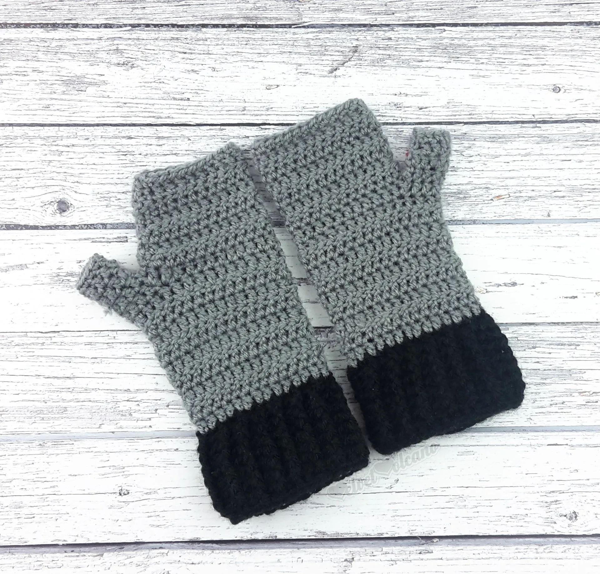 Polka Dot Bow Fingerless Gloves (Custom Colour)