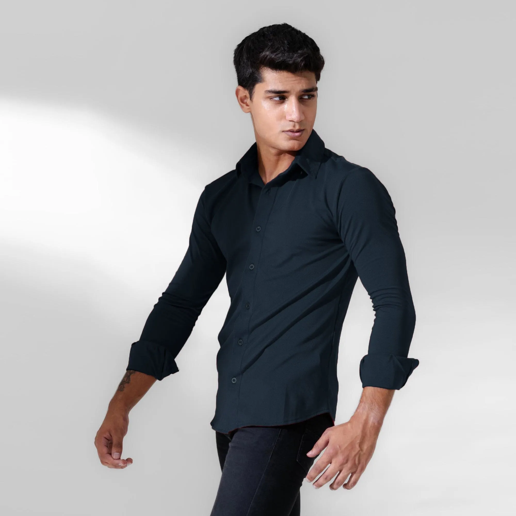 Polo Republica Slim Fit AirFlex: The Go-Anywhere Full Sleeves Shirt
