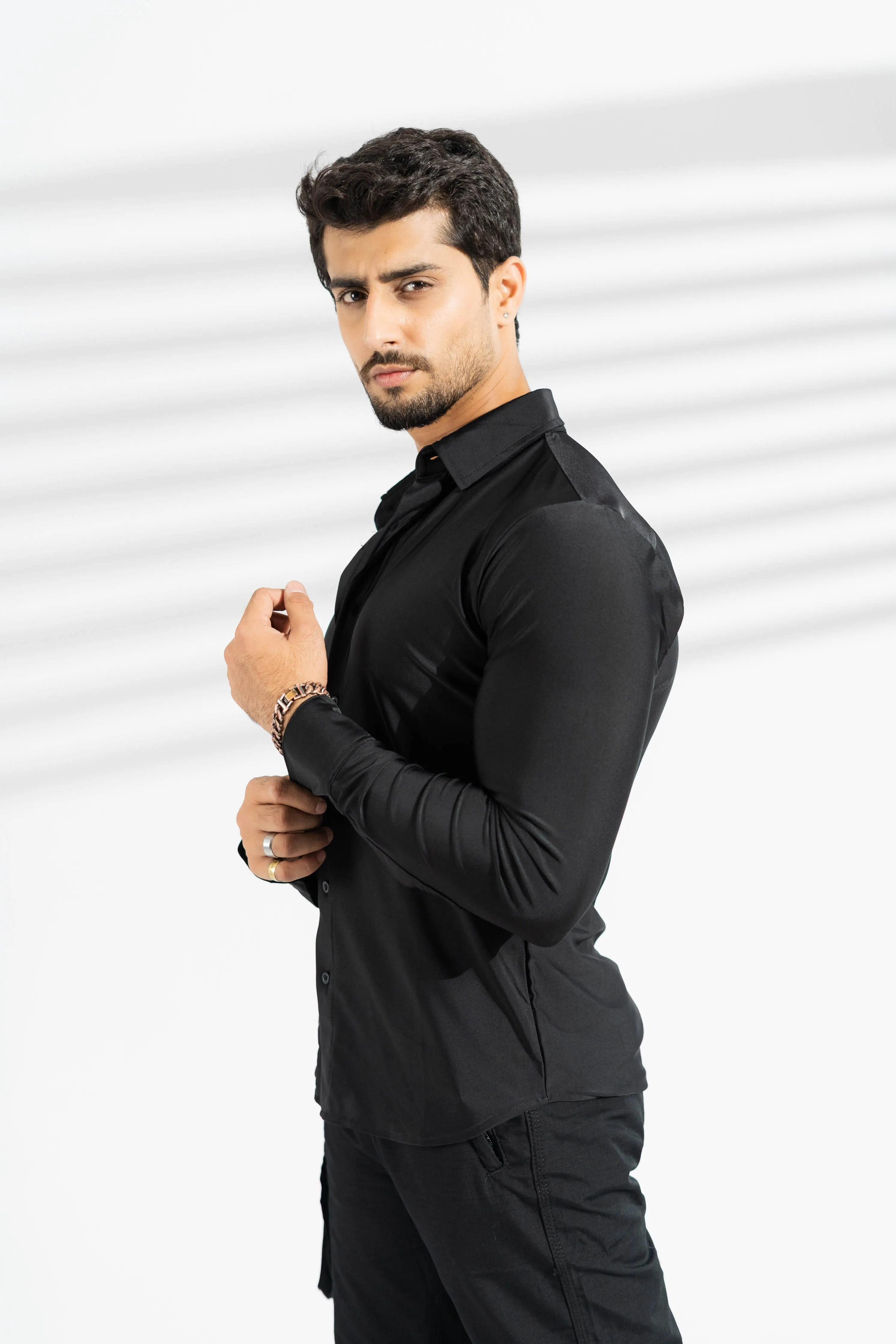 Polo Republica Slim Fit AirFlex: The Go-Anywhere Full Sleeves Shirt