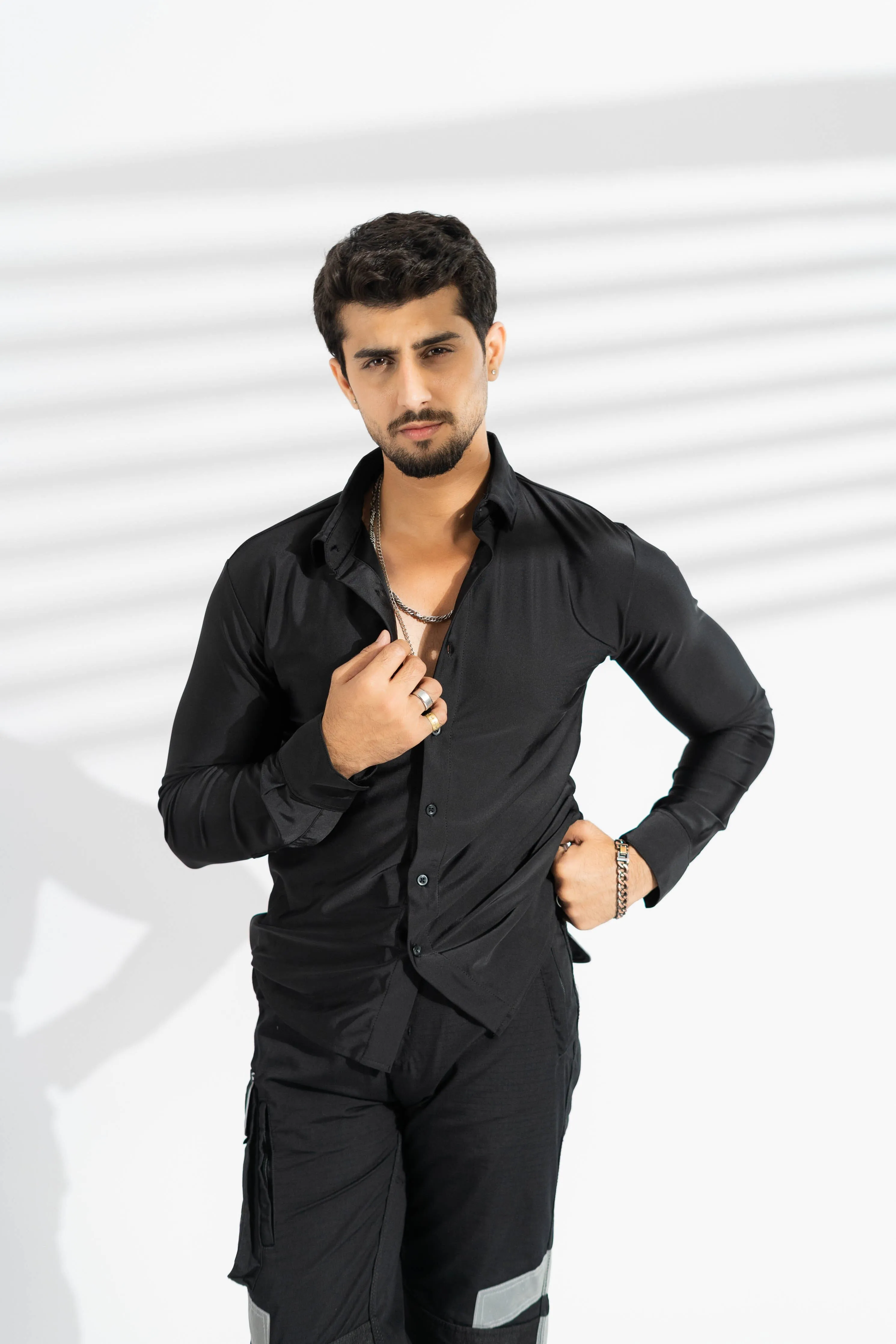 Polo Republica Slim Fit AirFlex: The Go-Anywhere Full Sleeves Shirt