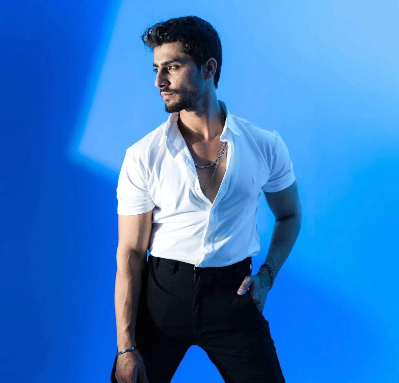 Polo Republica Slim Fit AirFlex: The Go-Anywhere Short Sleeves Shirt