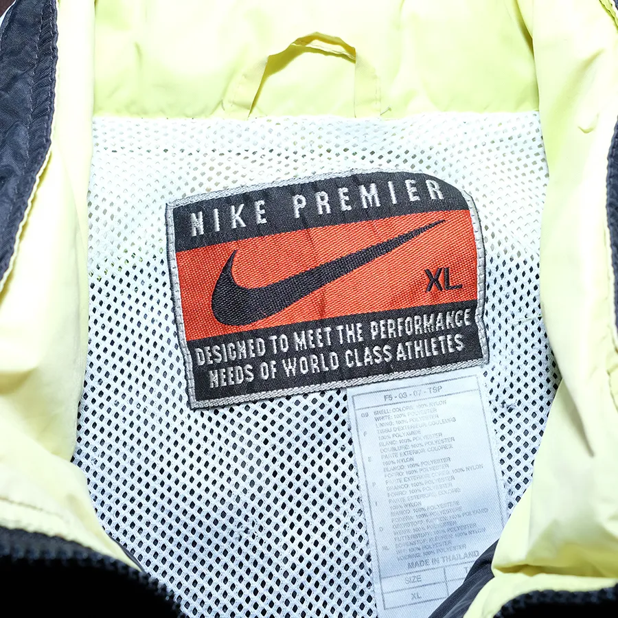 Vintage Nike Premier Borussia Dortmund Trackjacket XLarge