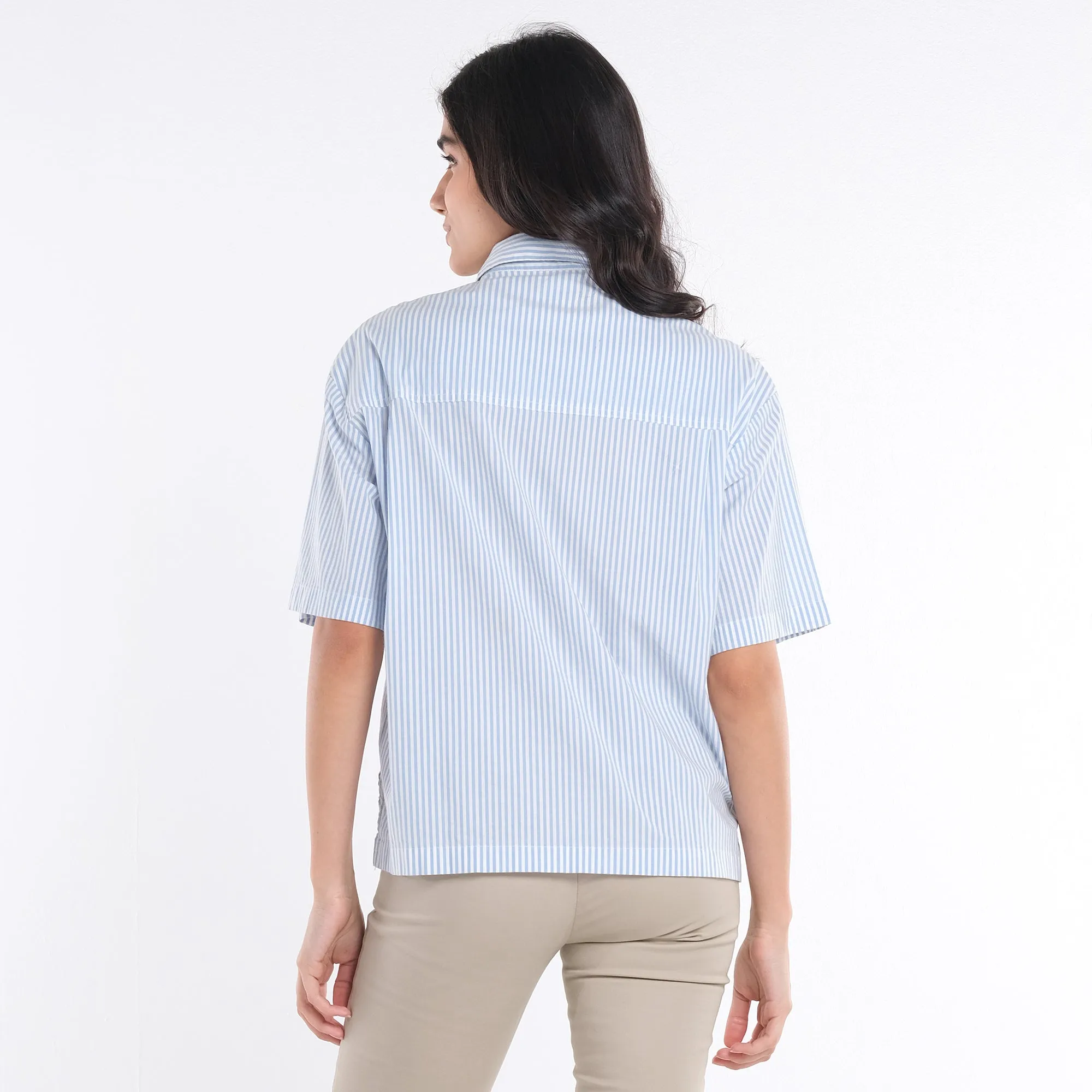 WOMEN LOOSE STRIPES PHOTO