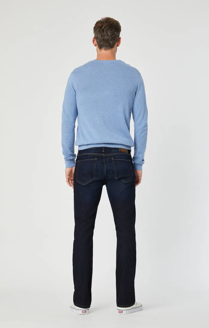 ZACH STRAIGHT LEG JEANS IN RINSE BRUSHED WILLIAMSBURG